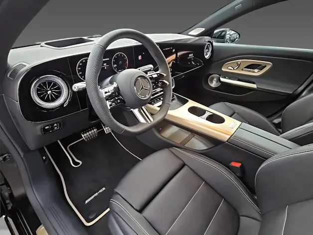 MERCEDES-BENZ CLA 220 4Matic Shooting Brake