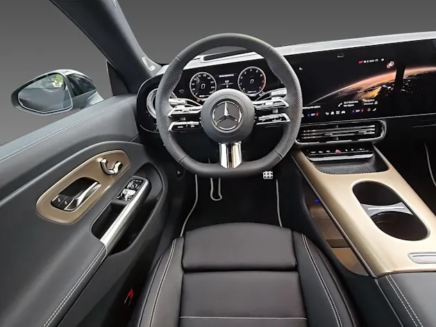 MERCEDES-BENZ CLA 220 4Matic Shooting Brake