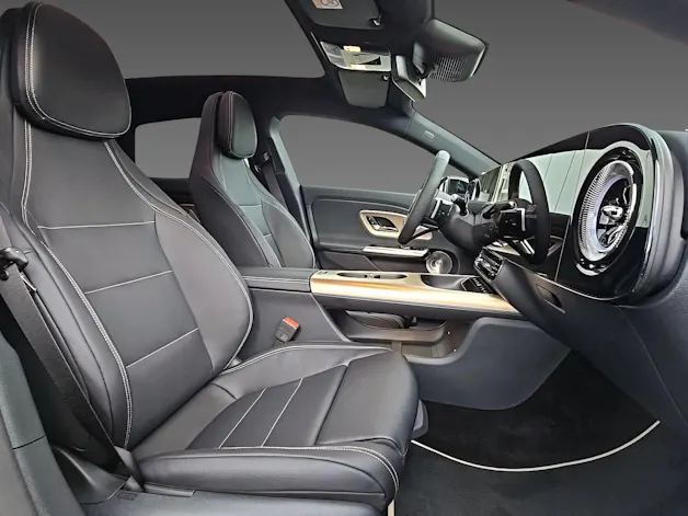 MERCEDES-BENZ CLA 220 4Matic Shooting Brake
