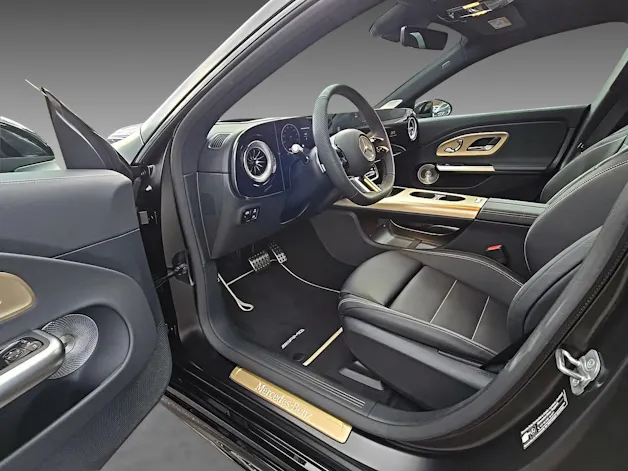 MERCEDES-BENZ CLA 220 4Matic Shooting Brake
