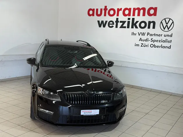 SKODA Octavia Combi 2.0 TSI RS DSG