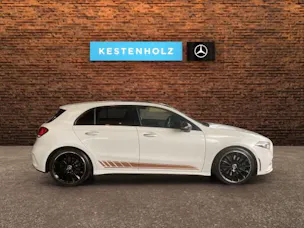 MERCEDES-BENZ A 250 AMG Line 4Matic