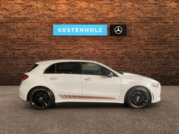 MERCEDES-BENZ A 250 AMG Line 4Matic