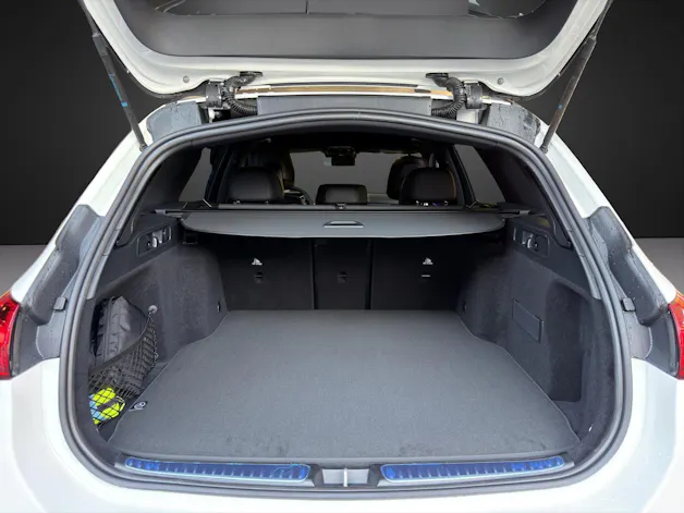 MERCEDES-BENZ C 220 d T 4 Matic