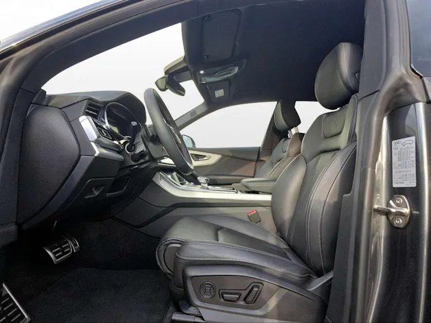 AUDI Q8 SUV TDI quattro 210 kW tiptronic