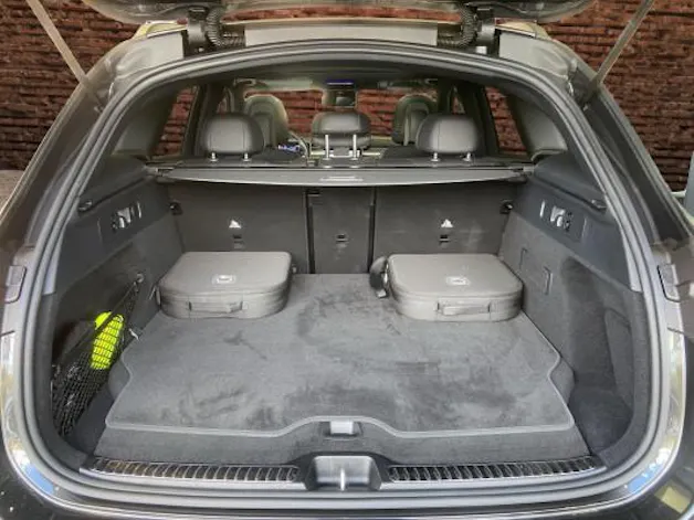 MERCEDES-BENZ GLC 300 e 4M 9G-Tronic