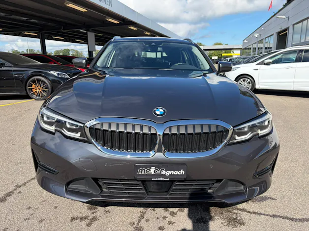BMW 320d xDrive Touring Steptronic