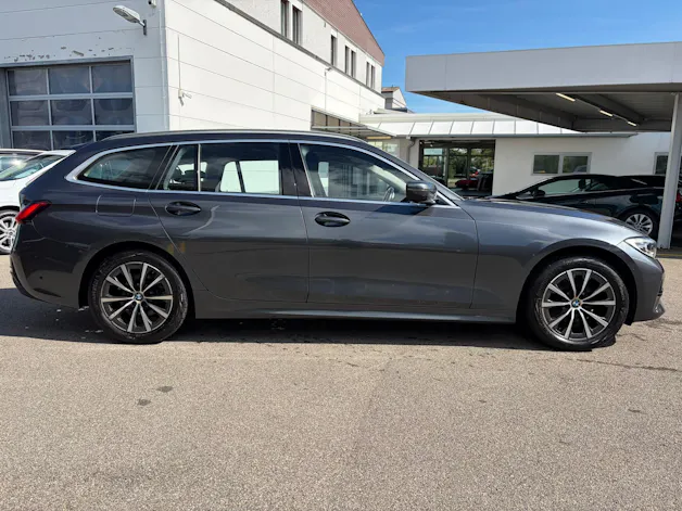 BMW 320d xDrive Touring Steptronic