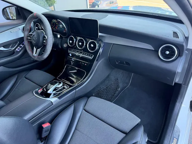 MERCEDES-BENZ C 220 d AMG Line 4Matic 9G-Tronic