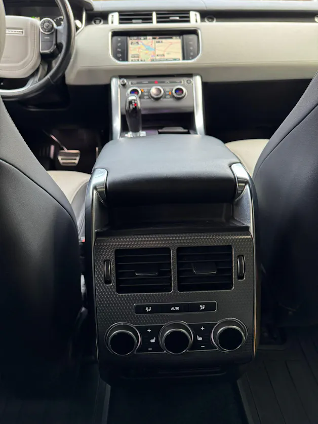 Land Rover Range Rover Sport 5.0 V8 SVR