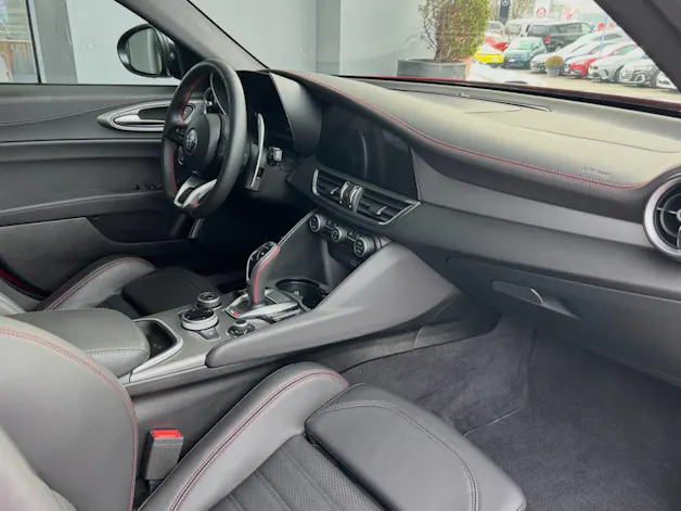 ALFA ROMEO Giulia 2.0 Competizione Q4