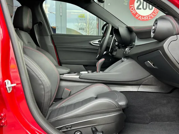 ALFA ROMEO Giulia 2.0 Competizione Q4