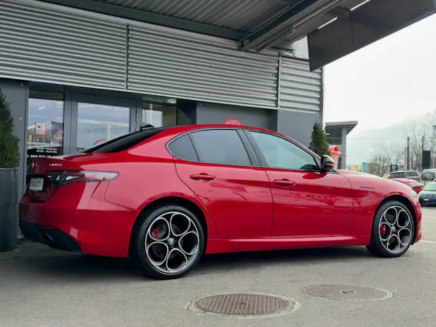 ALFA ROMEO Giulia 2.0 Competizione Q4