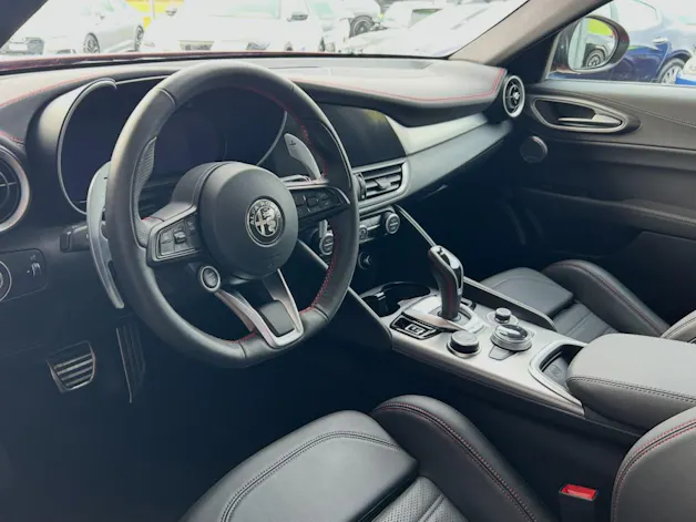ALFA ROMEO Giulia 2.0 Competizione Q4