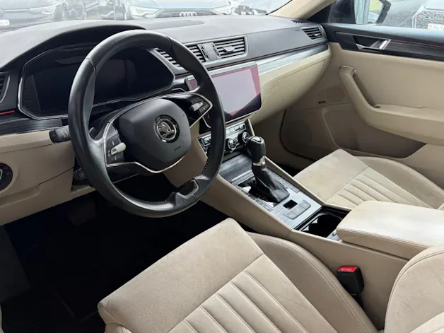 SKODA Superb Combi 2.0 TSI Style DSG