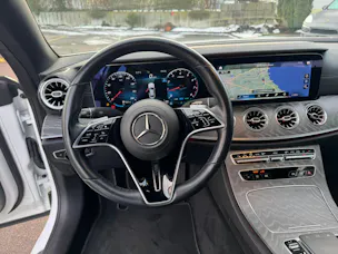 MERCEDES-BENZ E 200 Coupé Avantgarde 9G-Tronic