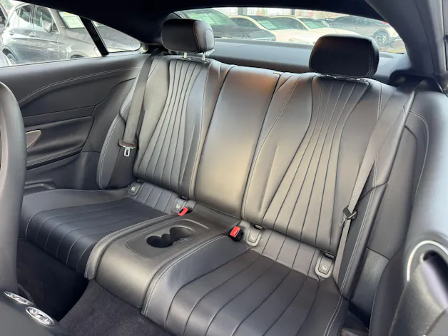 MERCEDES-BENZ E 200 Coupé Avantgarde 9G-Tronic