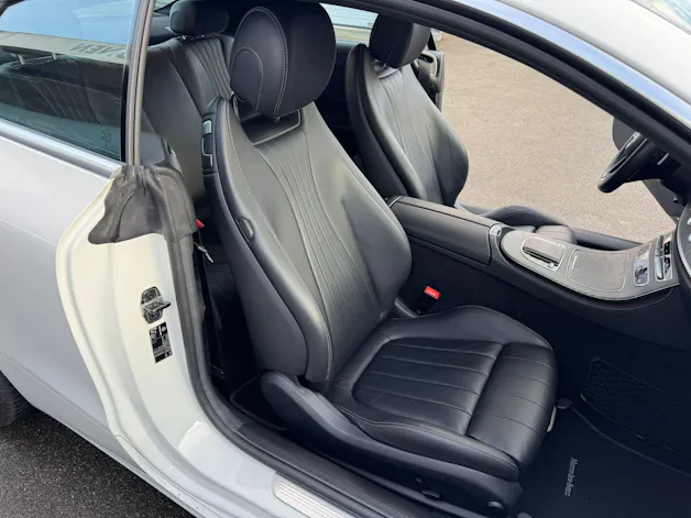 MERCEDES-BENZ E 200 Coupé Avantgarde 9G-Tronic