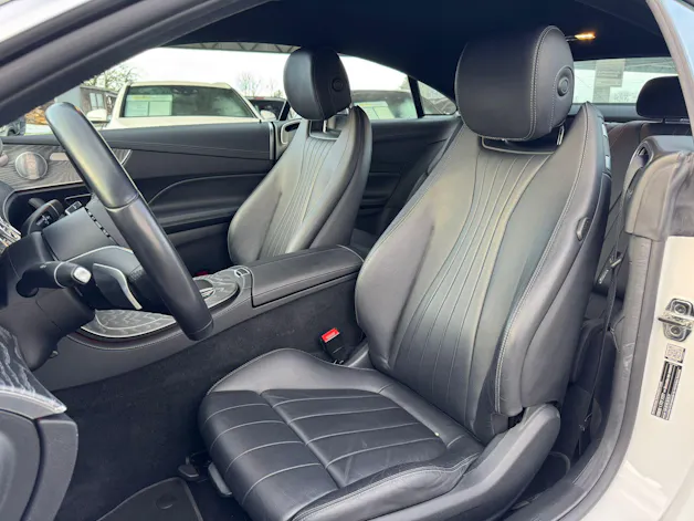 MERCEDES-BENZ E 200 Coupé Avantgarde 9G-Tronic