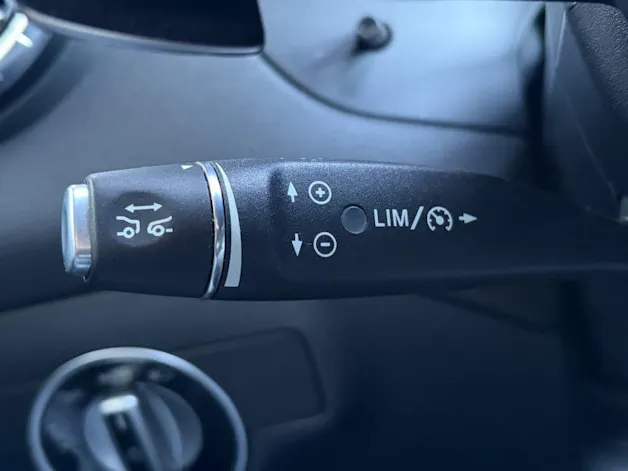 MERCEDES-BENZ CLA Shooting Brake 250 AMG Line 4Matic 7G-DCT