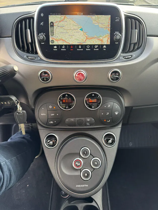 FIAT 595 1.4 16V Turbo Abarth Turismo Dualogic