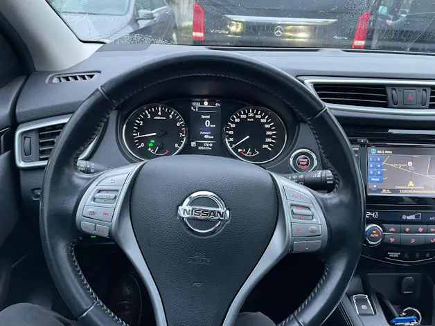 NISSAN Qashqai 1.2 DIG-T acenta Xtronic CVT
