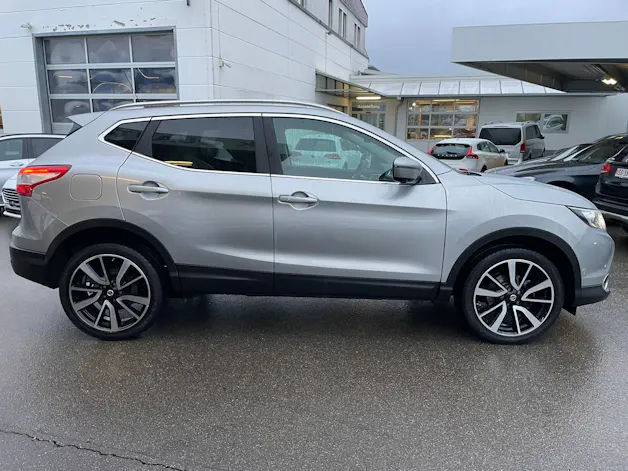 NISSAN Qashqai 1.2 DIG-T acenta Xtronic CVT