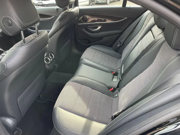 MERCEDES-BENZ E 220 d Avantgarde 9G-Tronic