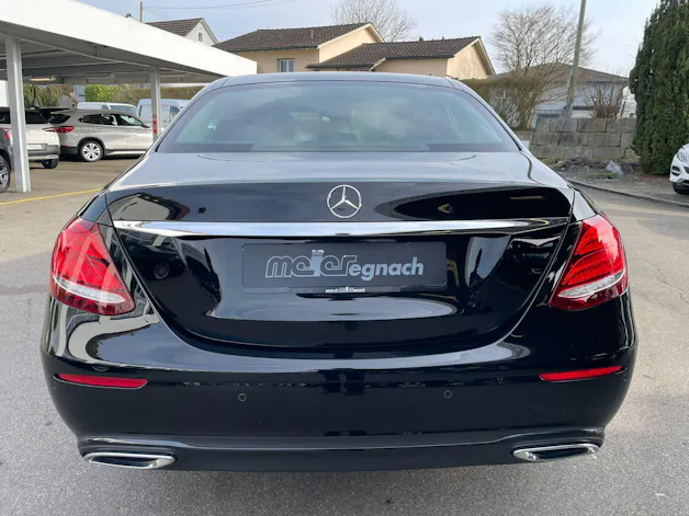 MERCEDES-BENZ E 220 d Avantgarde 9G-Tronic