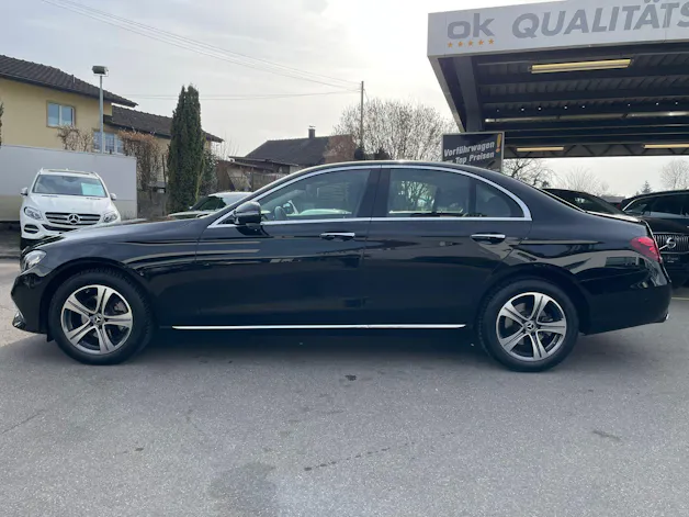 MERCEDES-BENZ E 220 d Avantgarde 9G-Tronic