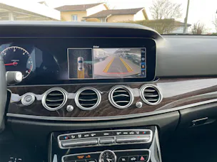 MERCEDES-BENZ E 220 d Avantgarde 9G-Tronic