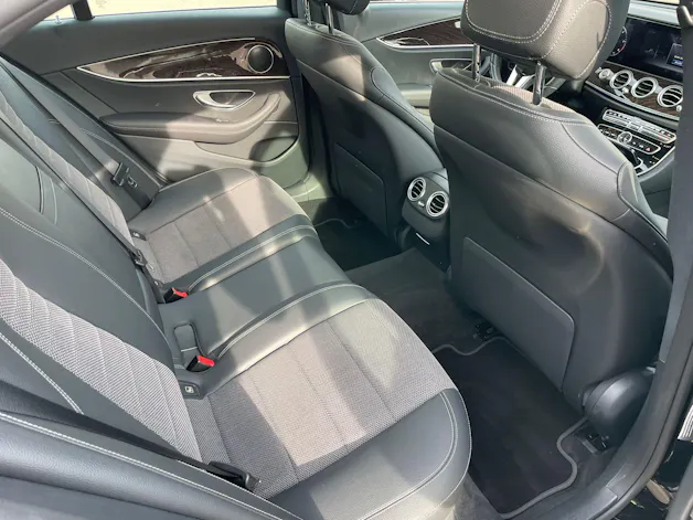MERCEDES-BENZ E 220 d Avantgarde 9G-Tronic