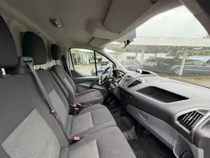 FORD Transit Custom Van 250 L1H1 Startup