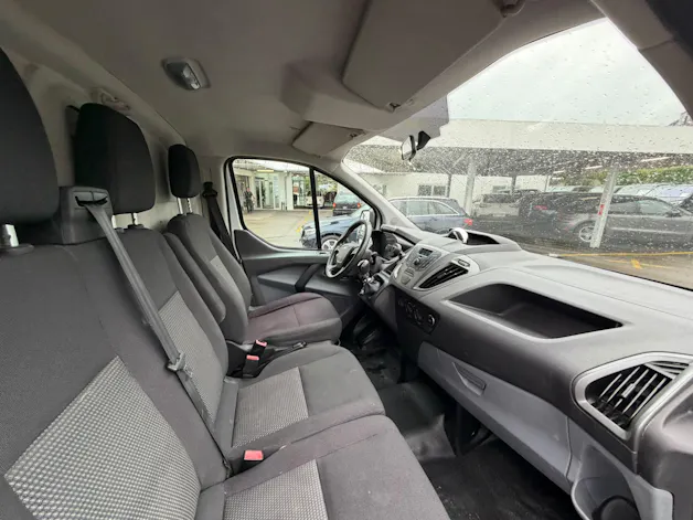 FORD Transit Custom Van 250 L1H1 Startup