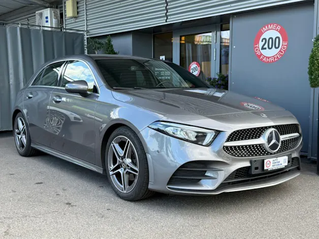 MERCEDES-BENZ A 200 AMG Line