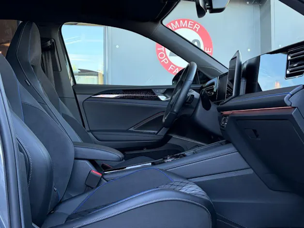 VW Tiguan 2.0 TDi R-Line 4M Black Style