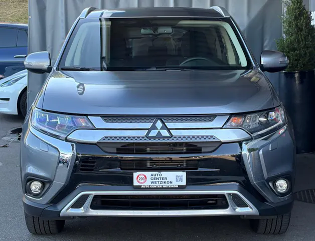 Mitsubishi Outlander 2.0 Value 4WD CVT