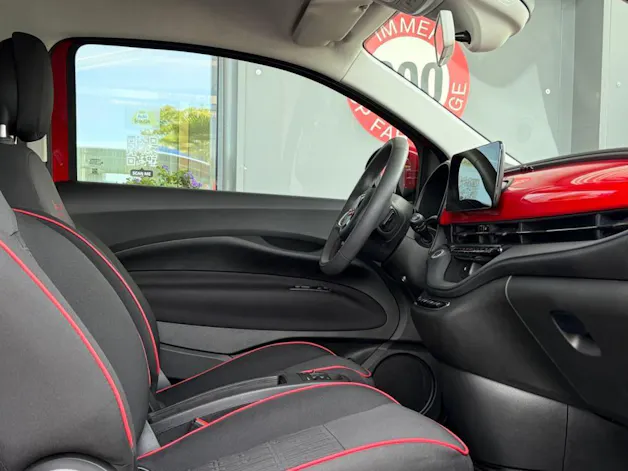 FIAT 500 electric 87 kW Red