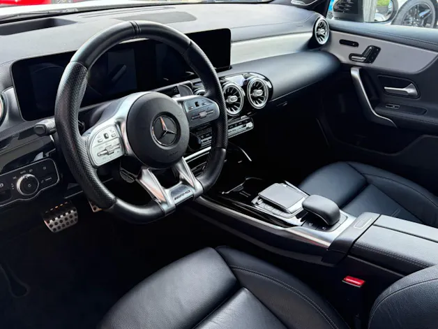 MERCEDES-BENZ A 45 S AMG 4Matic+ Speedshift