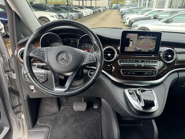 MERCEDES-BENZ V 250 d Avantgarde lang 4Matic 7G-Tronic