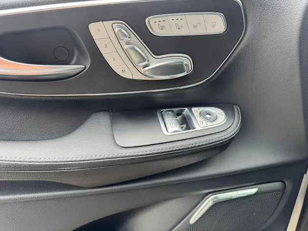 MERCEDES-BENZ V 250 d Avantgarde lang 4Matic 7G-Tronic