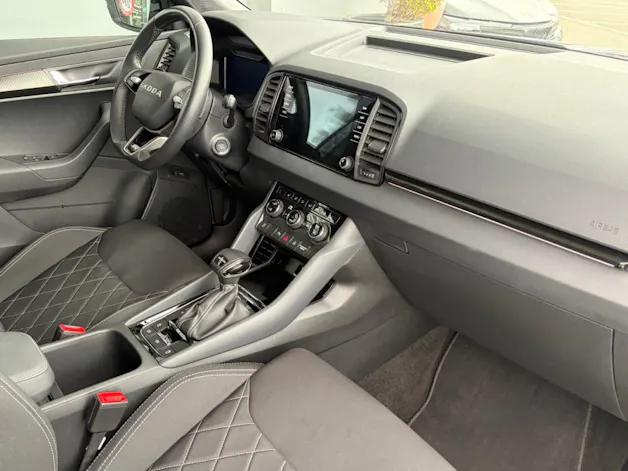 SKODA Karoq 1.5 TSi SportLine