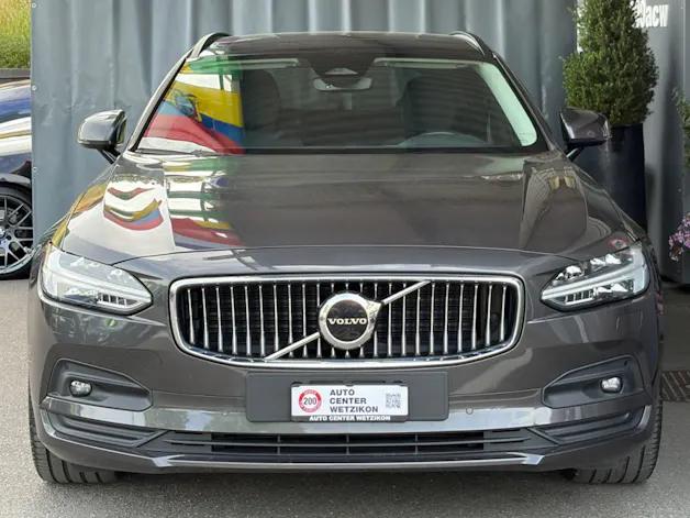 VOLVO V90 B4 Diesel Mild-Hybrid Momentum AWD