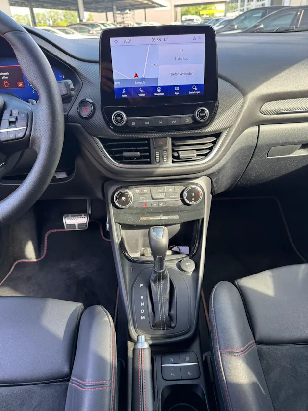 FORD Puma 1.0 MHEV STX Automat