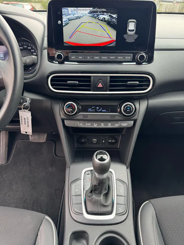 HYUNDAI Kona 1.6 GDi HEV Amplia DCT