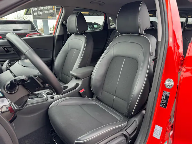 HYUNDAI Kona 1.6 GDi HEV Amplia DCT