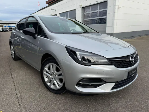 OPEL Astra 1.2i Turbo Edition