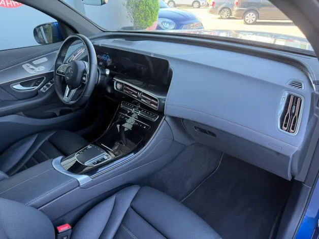 MERCEDES-BENZ EQC 400 AMG Line 4Matic