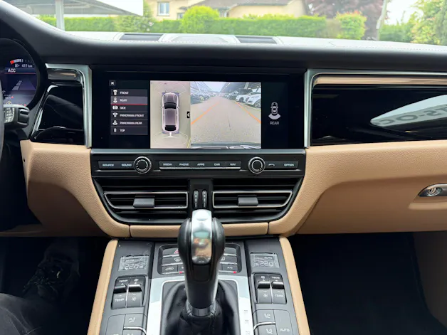PORSCHE Macan S PDK