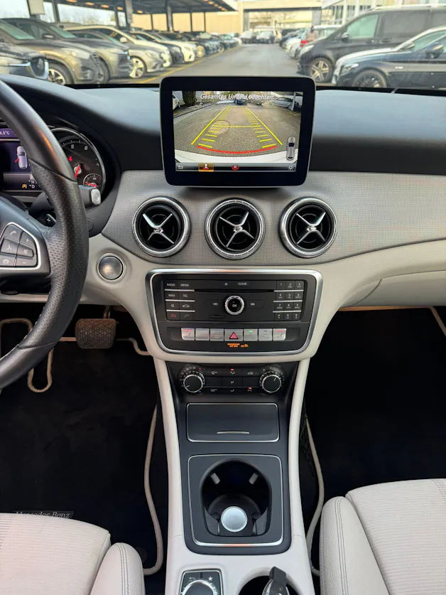 MERCEDES-BENZ CLA Shooting Brake 220 Urban 4Matic 7G-DCT